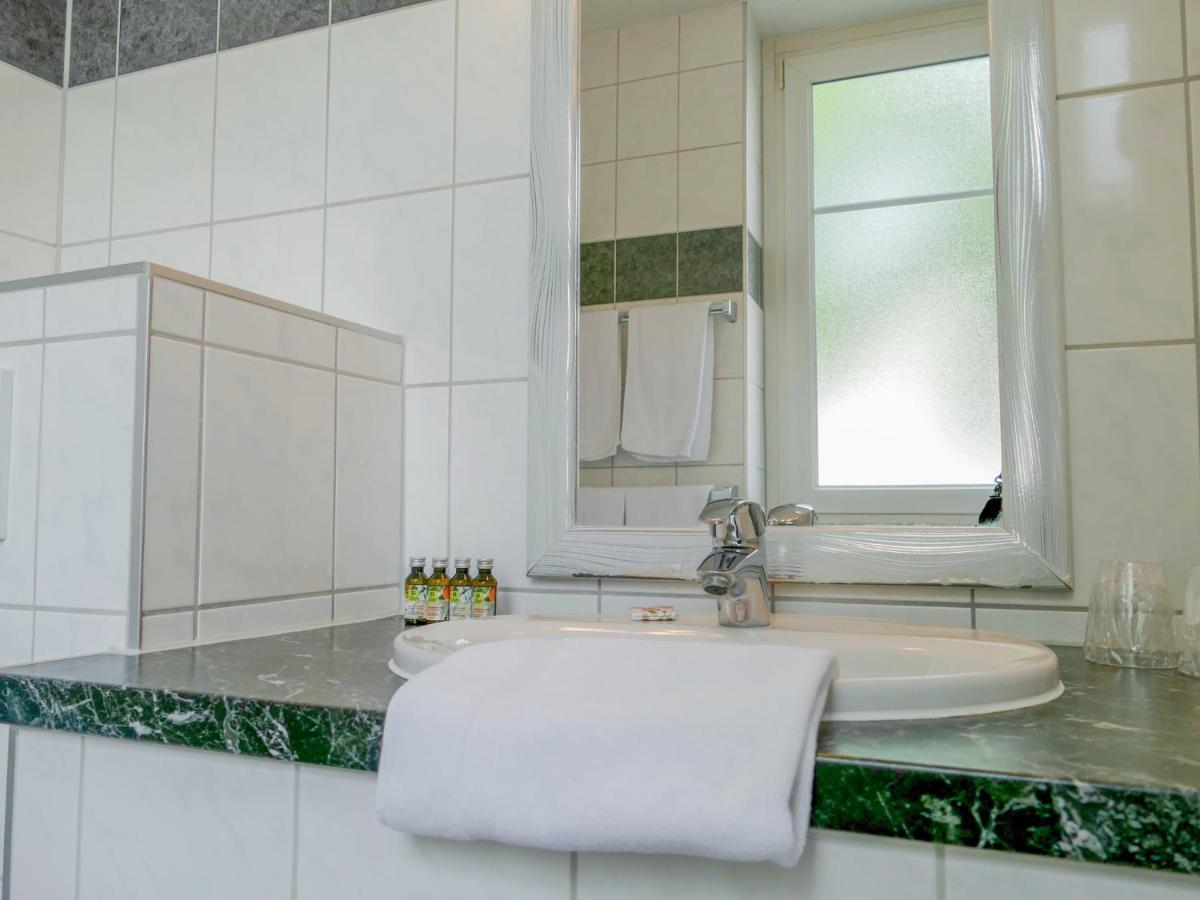 Hotel Berlioz Euroairport Basel - Mulhouse - Freiburg Saint-Louis  Esterno foto