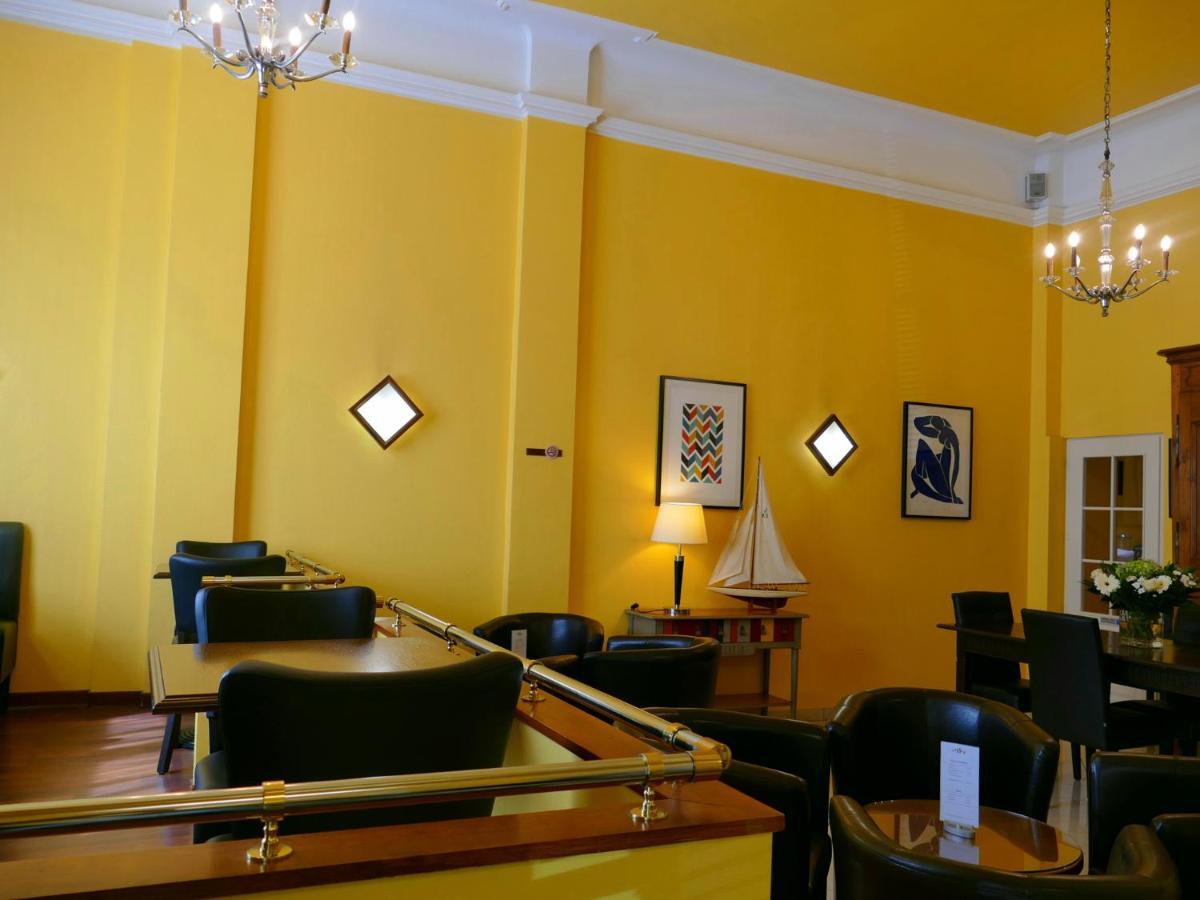 Hotel Berlioz Euroairport Basel - Mulhouse - Freiburg Saint-Louis  Esterno foto