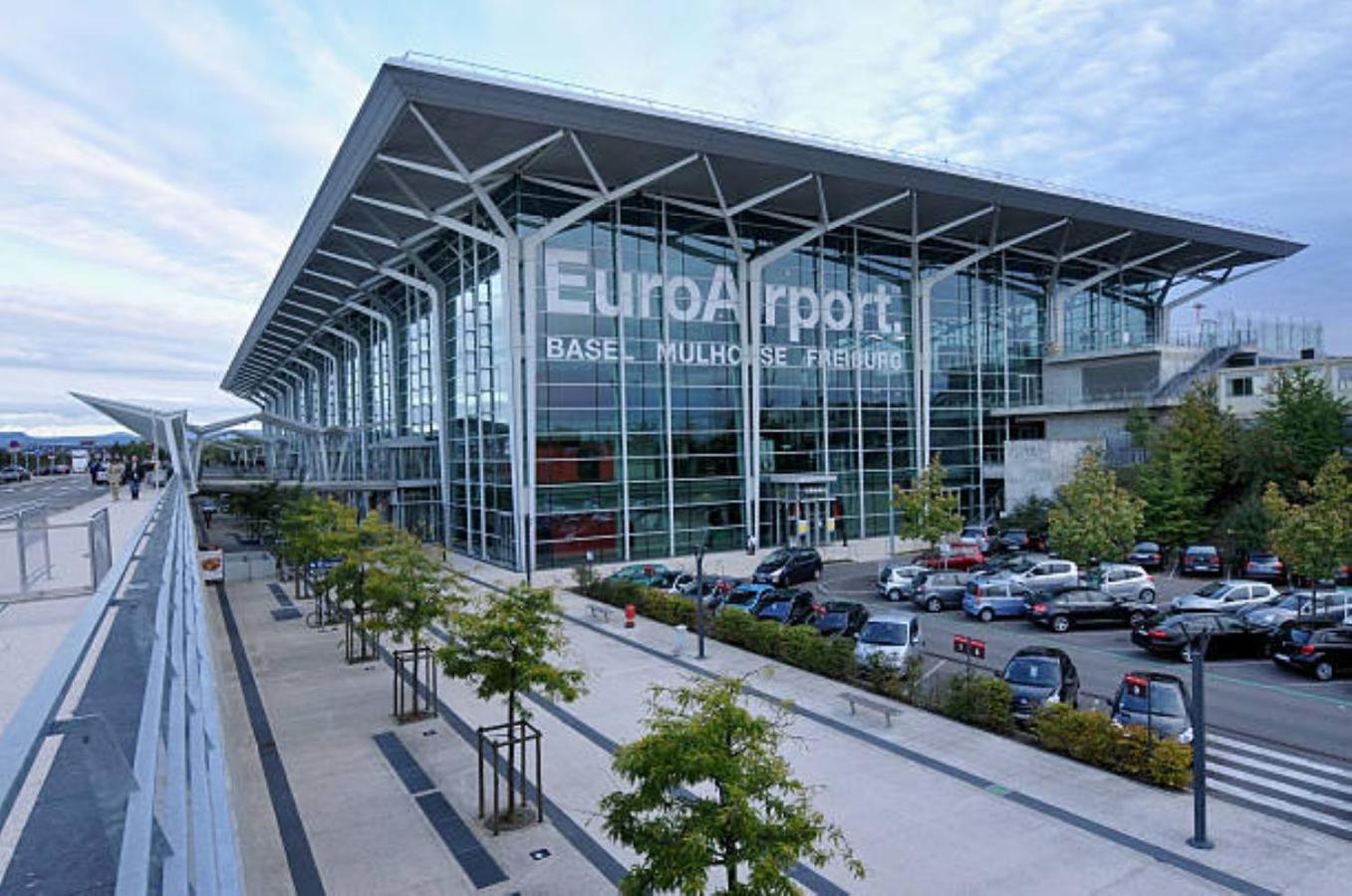 Hotel Berlioz Euroairport Basel - Mulhouse - Freiburg Saint-Louis  Esterno foto